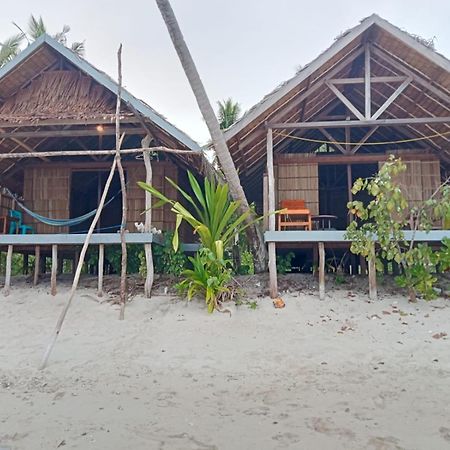 Bruno Raja Ampat Homestay Pulau Mansuar Bagian luar foto